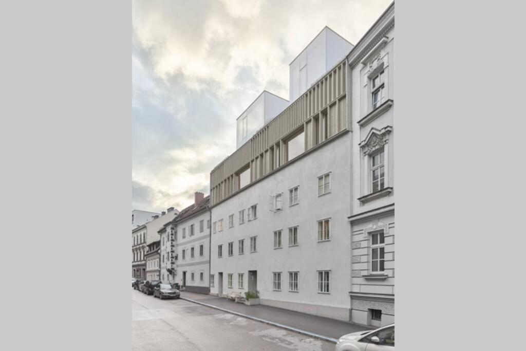 Neu!!! Stilvoll Und Luftig Im Herzen Von